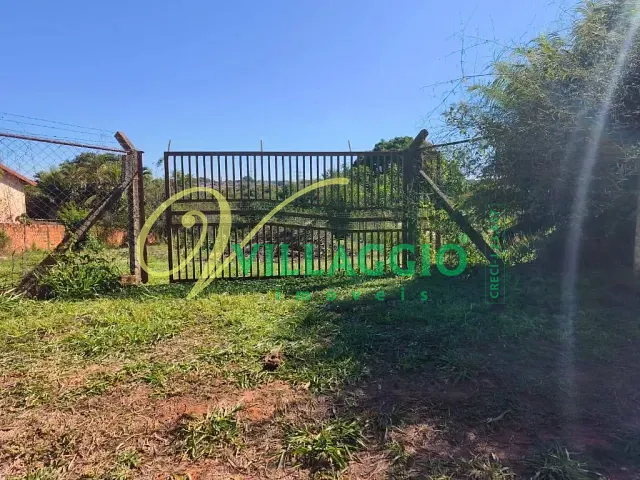 Chácara com 1500m², à venda, no bairro Brejo Alegre em São José do Rio Preto