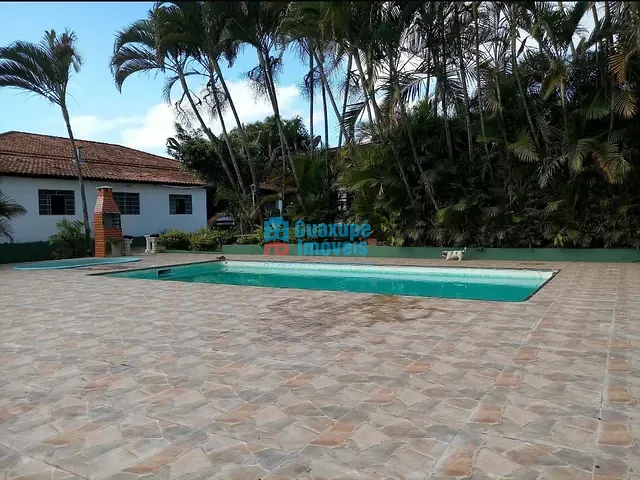 Chácara com 3300m² 2 quartos e 2 banheiros, à venda, no bairro Chácaras Bom Jardim em Guaxupé