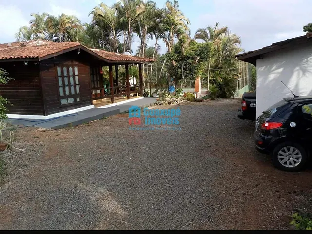 Chácara com 3300m² 2 quartos e 2 banheiros, à venda, no bairro Chácaras Bom Jardim em Guaxupé
