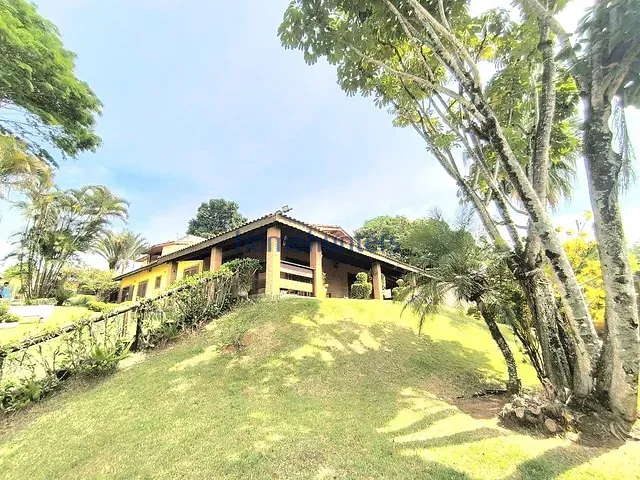 Chácara com 2000m² 6 quartos e 10 banheiros, à venda ou para alugar, no bairro Terras de San Marco em Itatiba