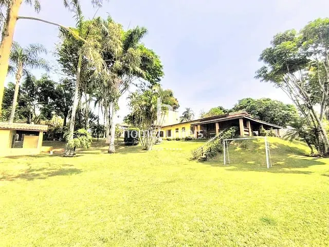Chácara com 2000m² 6 quartos e 10 banheiros, à venda ou para alugar, no bairro Terras de San Marco em Itatiba