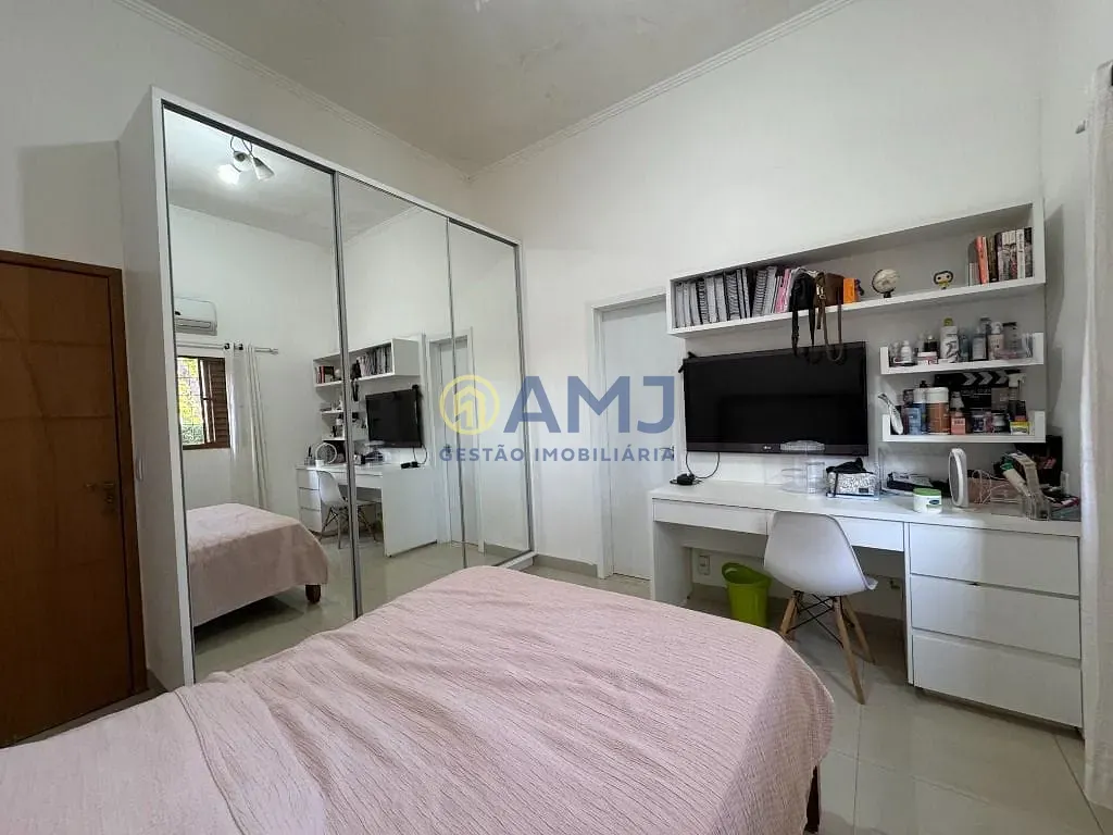 Sítio, 4 quartos, 5053 m² - Foto 9