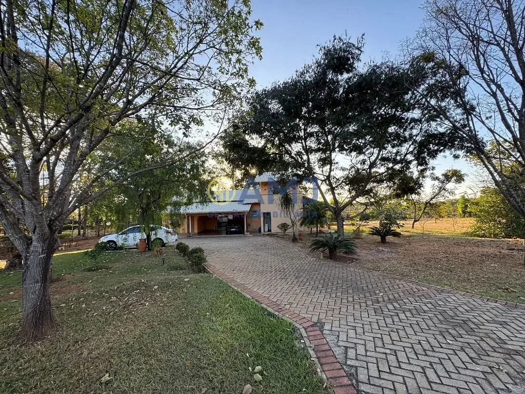 Sítio, 4 quartos, 5053 m² - Foto 11