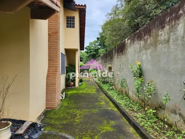 Chácara com 1704m² 3 quartos e 5 banheiros, à venda, no bairro Vila Velha em Caçapava