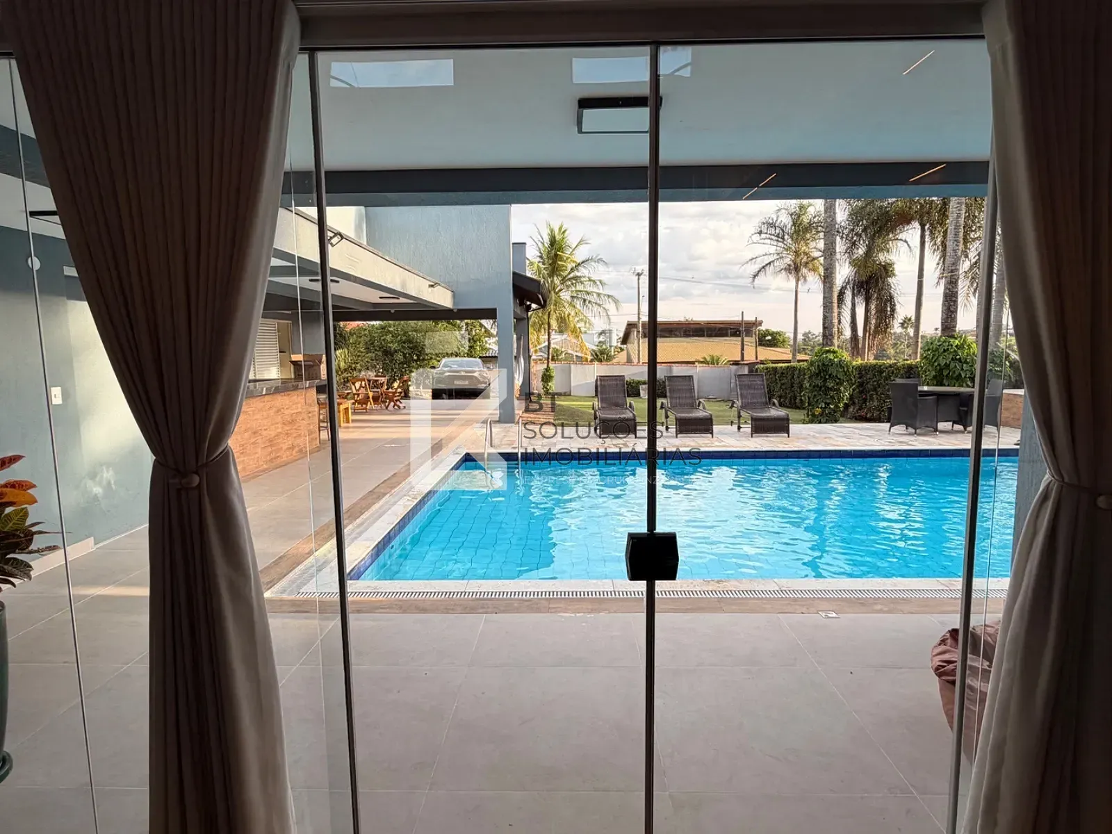 Chácara, 5 quartos, 1000 m² - Foto 9