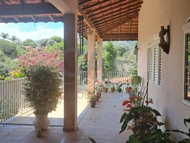 Chácara com 1000m² 2 quartos e 1 banheiro, à venda, no bairro Jardim Nova Era em Amparo