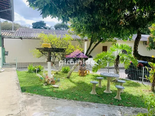 Chácara com 3638m² 3 quartos e 2 banheiros, à venda, no bairro Tijuco Preto em Caçapava