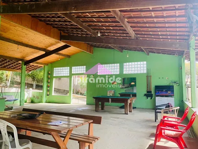 Chácara com 3638m² 3 quartos e 2 banheiros, à venda, no bairro Tijuco Preto em Caçapava