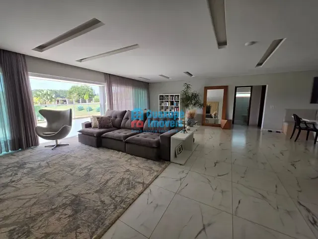 Chácara com 8316m² 5 quartos e 3 banheiros, à venda, no bairro Rua das Acácias em Juruaia