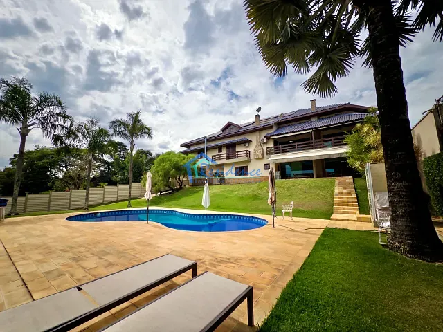 Chácara com 2500m² 5 quartos e 10 banheiros, à venda, no bairro Colinas do Mosteiro de Itaici em Indaiatuba