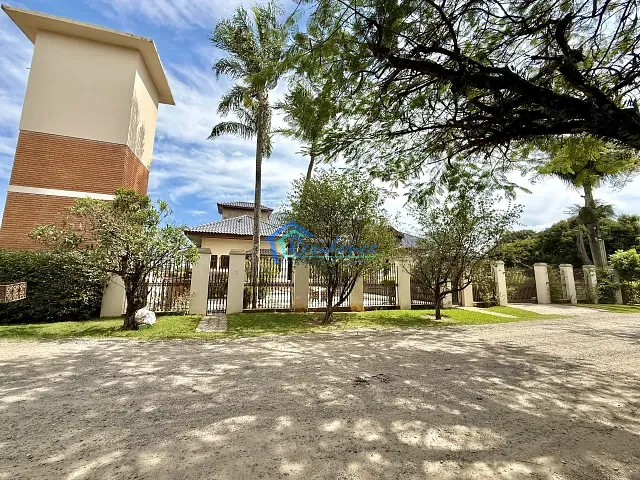 Chácara com 2500m² 5 quartos e 10 banheiros, à venda, no bairro Colinas do Mosteiro de Itaici em Indaiatuba