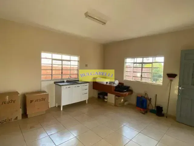 Chácara com 1587m² 2 quartos e 2 banheiros, à venda, no bairro Corrupira em Jundiaí