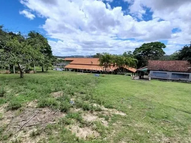 Chácara com 2800m² 4 quartos e 3 banheiros, à venda, no bairro Quintas de Pirapora 1 em Salto de Pirapora