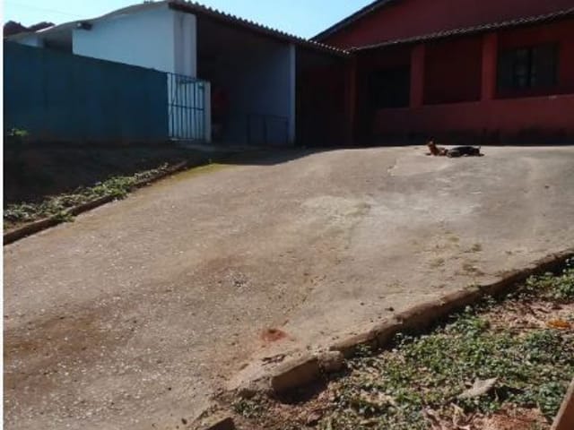 Chácara com 1900m² 5 quartos e 2 banheiros, à venda, no bairro Cachoeira em Cotia