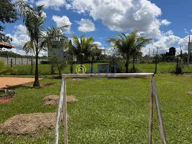Chácara com 1200m² 4 quartos e 5 banheiros, à venda, no bairro Countryville em Hidrolândia