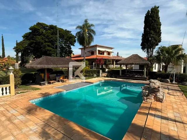 Chácara com 5000m² 5 quartos e 7 banheiros, à venda, no bairro Recanto das Flores em Indaiatuba