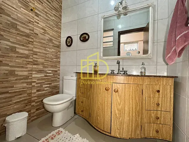 Chácara 3 quartos e 3 banheiros, à venda, no bairro Colonial I em Araçoiaba da Serra