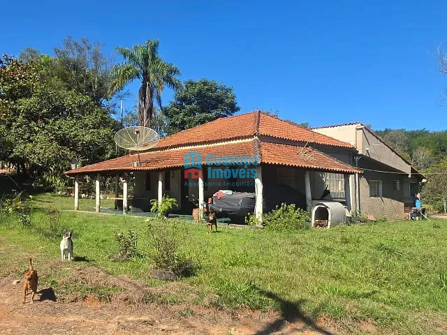 Chácara com 1958m² 3 quartos e 2 banheiros, à venda, no bairro Monteiro em Guaranésia