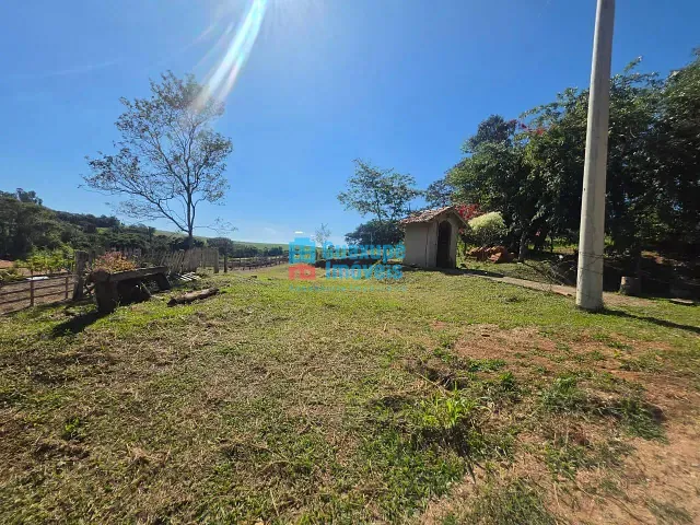 Chácara com 1958m² 3 quartos e 2 banheiros, à venda, no bairro Monteiro em Guaranésia