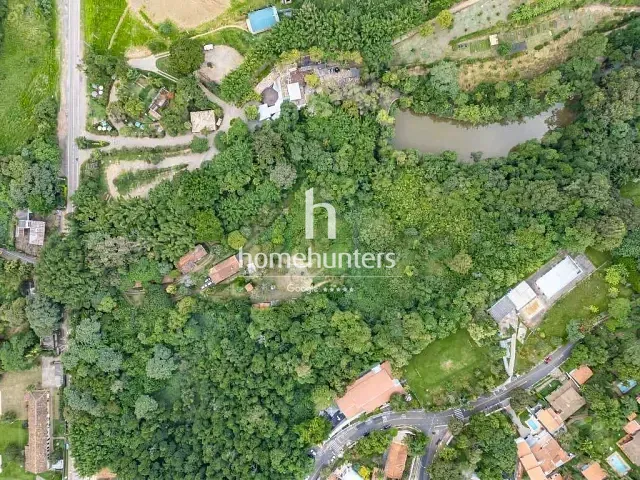 Chácara com 30000m² 5 quartos e 4 banheiros, à venda, no bairro Joaquim Egídio em Campinas