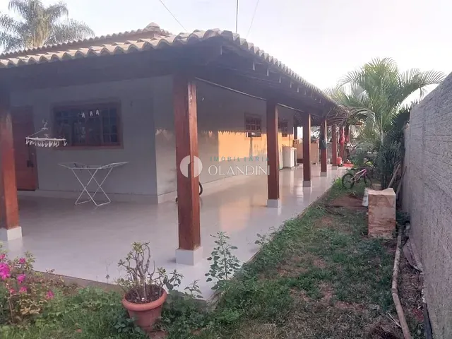 Chácara com 1100m² 3 quartos e 1 banheiro, à venda, no bairro Parque Das Flores em Artur Nogueira