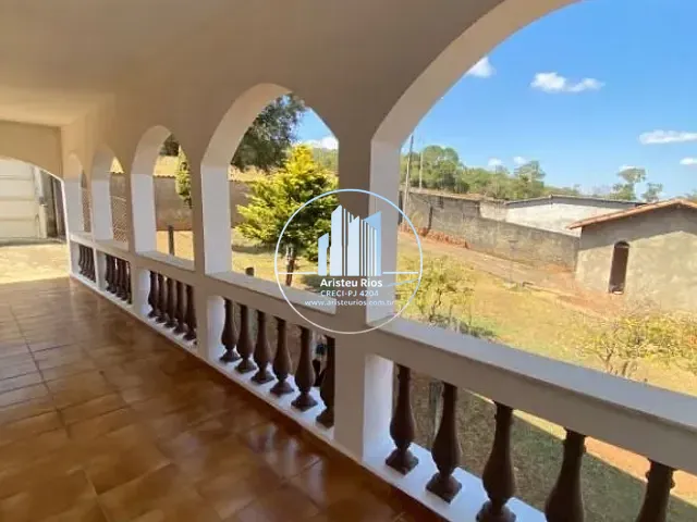 Chácara com 2345m² 8 quartos e 6 banheiros, à venda ou para alugar, no bairro Caiçara em Pouso Alegre