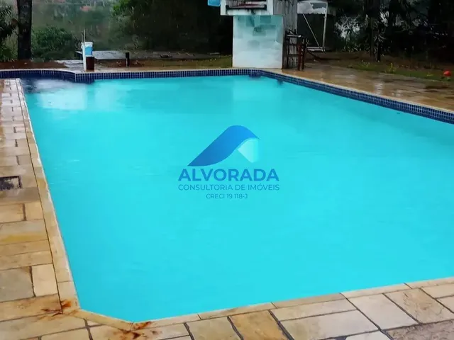 Chácara com 8135m² 3 quartos e 3 banheiros, para alugar, no bairro Chácara Itamarati em Caçapava