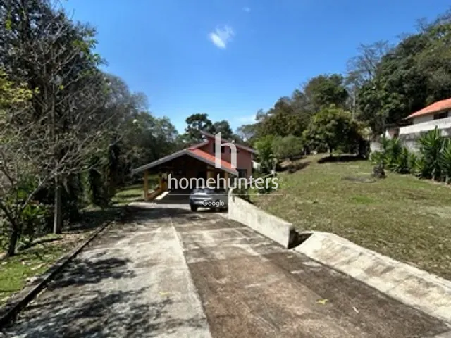 Chácara com 2500m² 3 quartos e 4 banheiros, à venda, no bairro Lopes em Valinhos