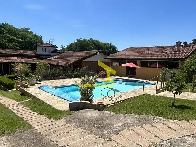 Chácara com 1150m² 3 quartos e 7 banheiros, à venda, no bairro Jardim Leonor em Itatiba