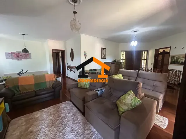 Chácara com 1150m² 3 quartos e 7 banheiros, à venda, no bairro Jardim Leonor em Itatiba