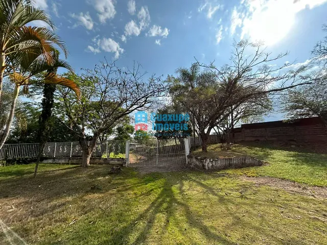 Chácara com 24200m² 4 quartos e 2 banheiros, à venda, no bairro Centro em Tapiratiba