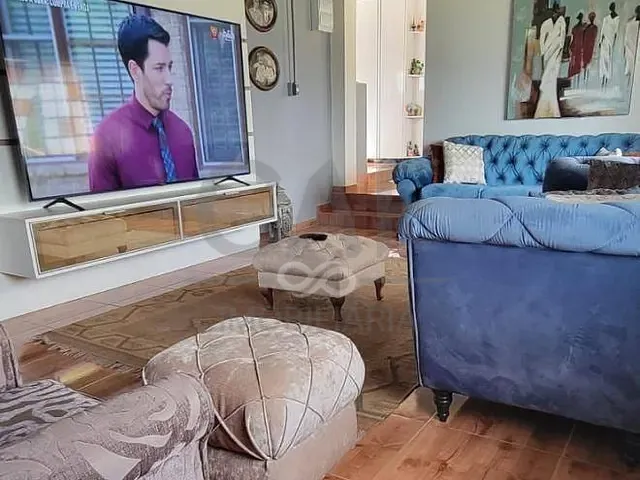 Chácara com 160m² 4 quartos e 2 banheiros, à venda, no bairro Núcleo Urbano Bom Jardim em Jaguariúna