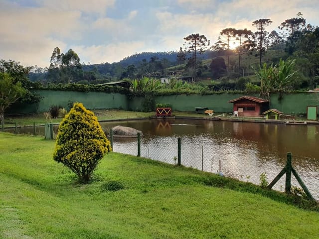 Chácara com 5200m² 8 quartos e 9 banheiros, à venda, no bairro Terras de São Felipe (Caucaia do Alto) em Cotia