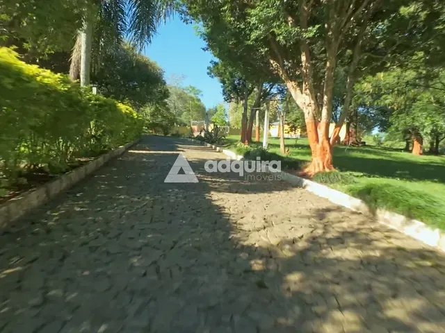 Chácara 3 quartos e 3 banheiros, à venda, no bairro Uvaia em Ponta Grossa