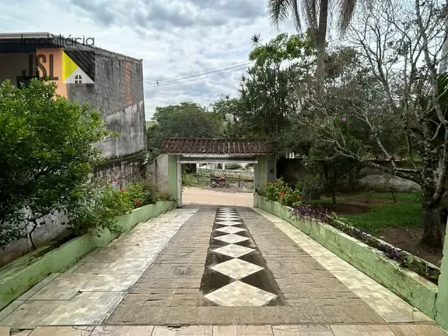 Chácara com 1500m² 2 quartos e 1 banheiro, à venda, no bairro Sapé 1 em Caçapava