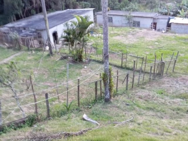 Chácara com 18000m² 5 quartos e 5 banheiros, à venda, no bairro Mombaça em Itapecerica da Serra