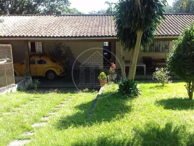 Chácara com 2000m² 3 quartos e 4 banheiros, à venda, no bairro Jardim Recanto dos Pássaros em São Paulo