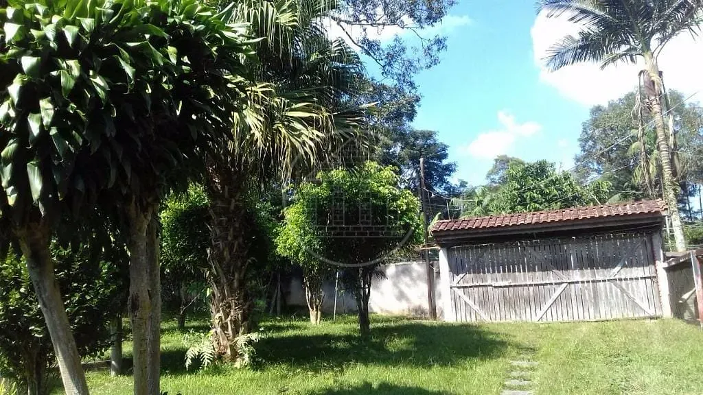 Sítio, 3 quartos, 2000 m² - Foto 2