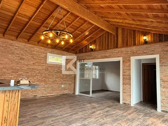 Chácara com 1000m² 3 quartos e 4 banheiros, à venda, no bairro Colinas do Mosteiro de Itaici em Indaiatuba