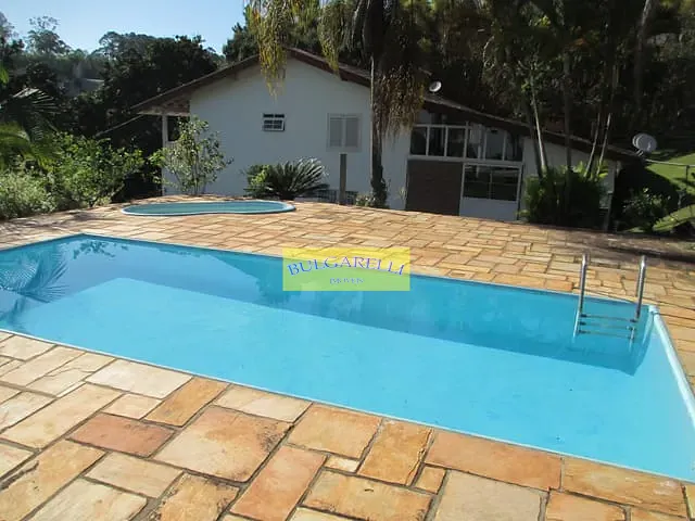 Chácara com 2023m² 3 quartos e 4 banheiros, à venda, no bairro Caxambu em Jundiaí