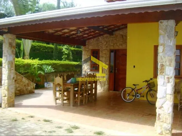 Chácara com 1078m² 3 quartos e 5 banheiros, à venda, no bairro Morada dos Pássaros em Itatiba