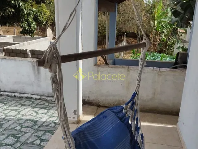 Chácara 1 quarto e 1 banheiro, à venda, no bairro Goiabal em Pindamonhangaba