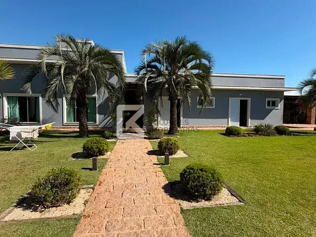 Chácara com 5000m² 4 quartos e 5 banheiros, à venda, no bairro Colinas do Mosteiro de Itaici em Indaiatuba