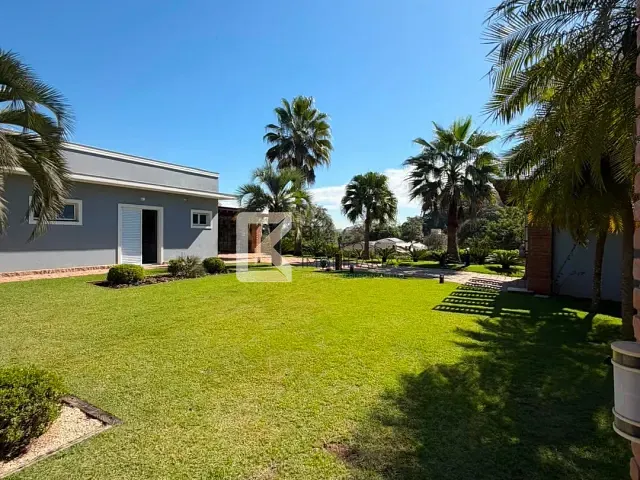 Chácara com 5000m² 4 quartos e 5 banheiros, à venda, no bairro Colinas do Mosteiro de Itaici em Indaiatuba