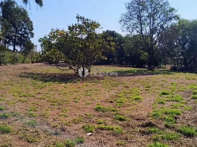 Chácara com 4742m² 2 quartos e 1 banheiro, à venda, no bairro Área Rural de Artur Nogueira em Artur Nogueira