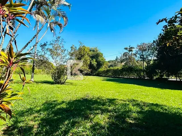 Chácara com 3000m² 6 quartos e 7 banheiros, à venda, no bairro Vale das Laranjeiras em Indaiatuba
