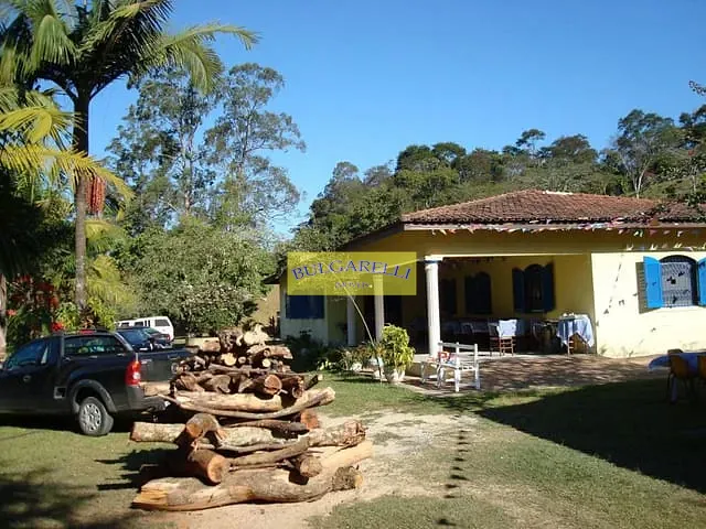 Chácara com 47816m² 5 quartos e 5 banheiros, à venda, no bairro Monterrey em Louveira