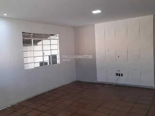 Chácara com 800m² 2 quartos e 1 banheiro, à venda, no bairro Jardim Colonial em Araçoiaba da Serra