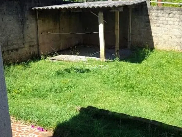 Chácara com 800m² 2 quartos e 1 banheiro, à venda, no bairro Jardim Colonial em Araçoiaba da Serra