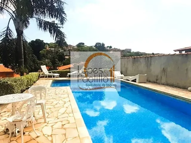 Chácara com 2422m² 4 quartos e 6 banheiros, à venda, no bairro Jardim Estância Brasil em Atibaia